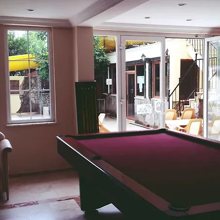 Asia Hotel קמר