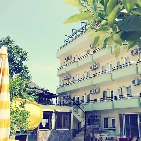 Asia Hotel מלון 3*