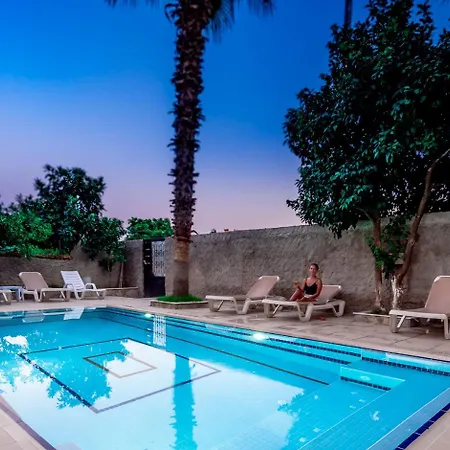 Asia Hotel 3* קמר